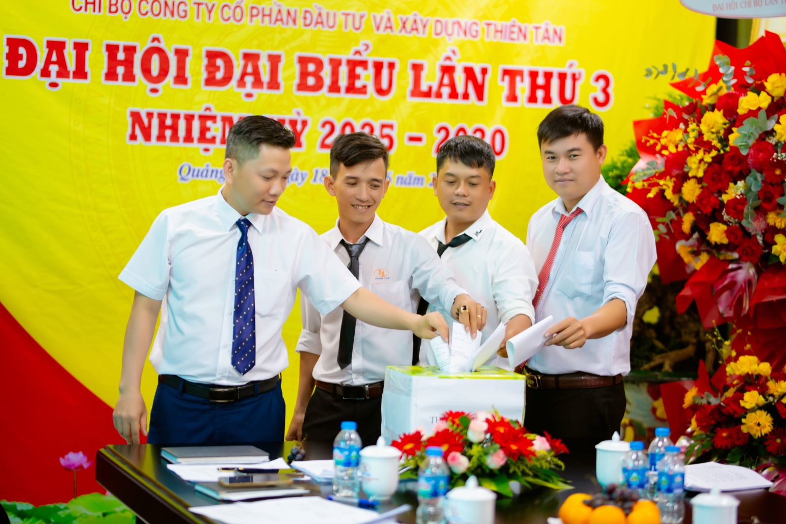Thien Tan Group Party Members