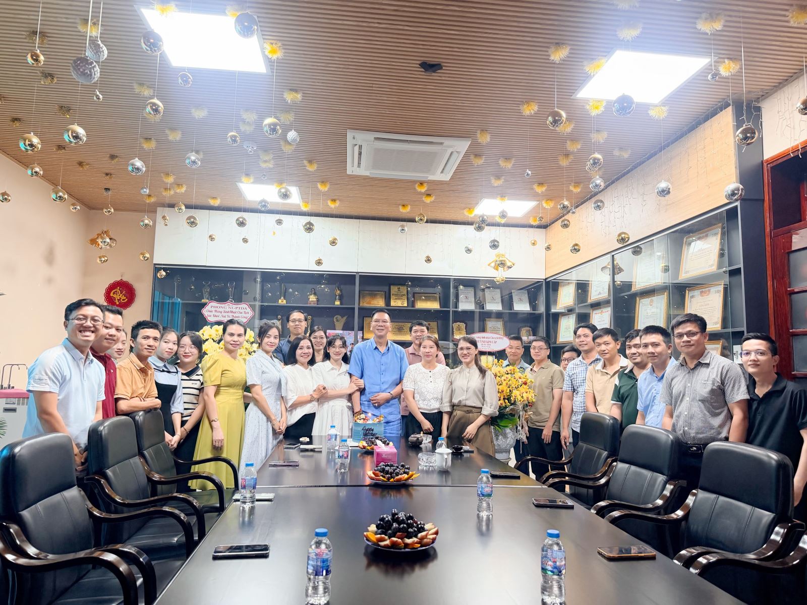 ALL EMPLOYEES OF THIEN TAN GROUP CELEBRATE THE BIRTHDAY OF CHAIRMAN HUYNH KIM LAP (MAY 10TH)
