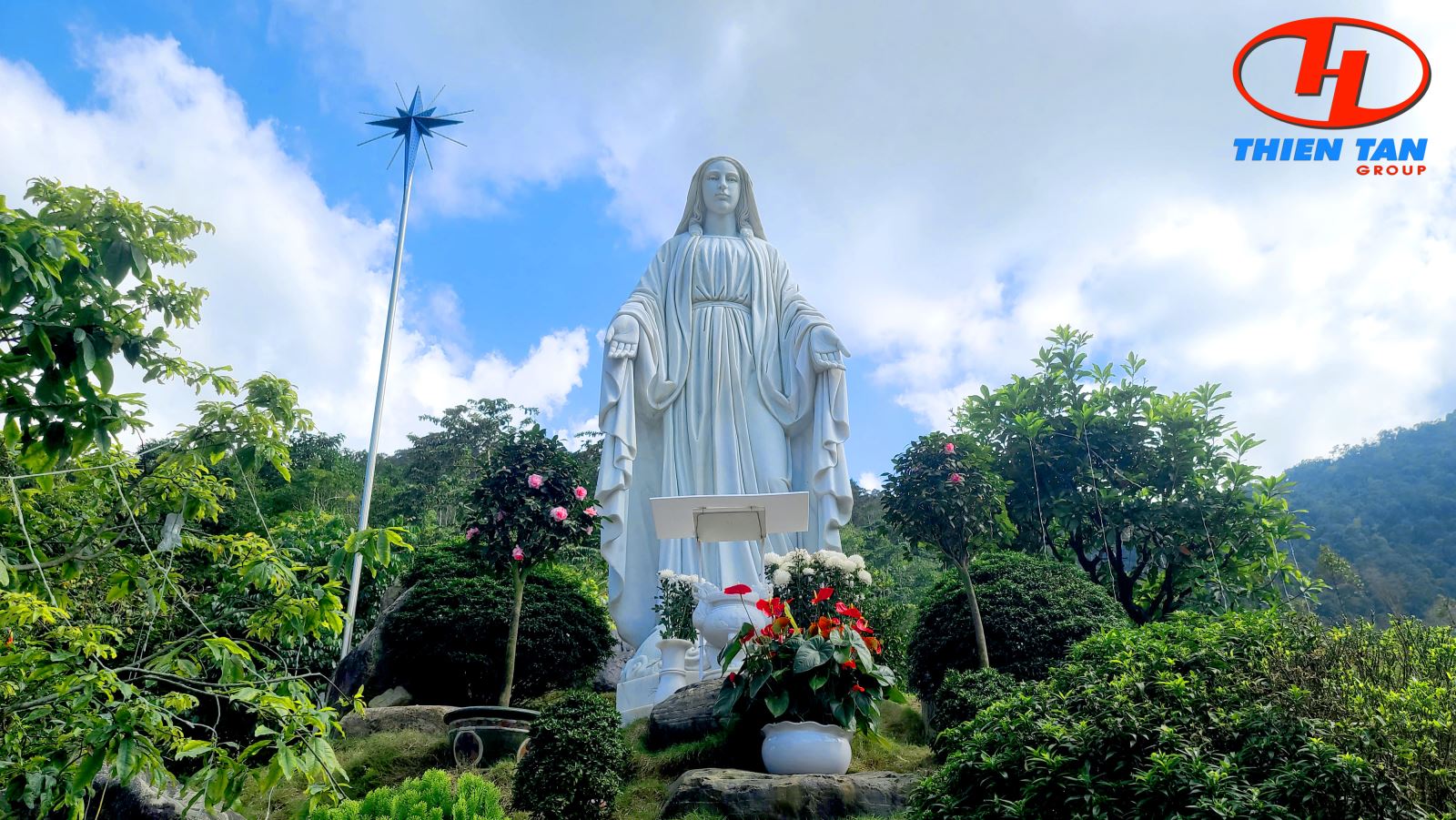 Statue of Our Lady at the site